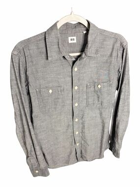 Uniqlo Gray Long-Sleeve Button-Down Shirt